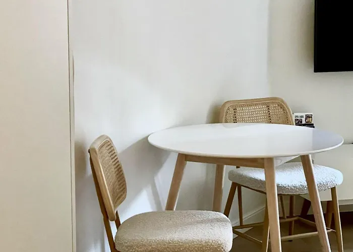 By Juliz - Location At The & In Center! Appartement *