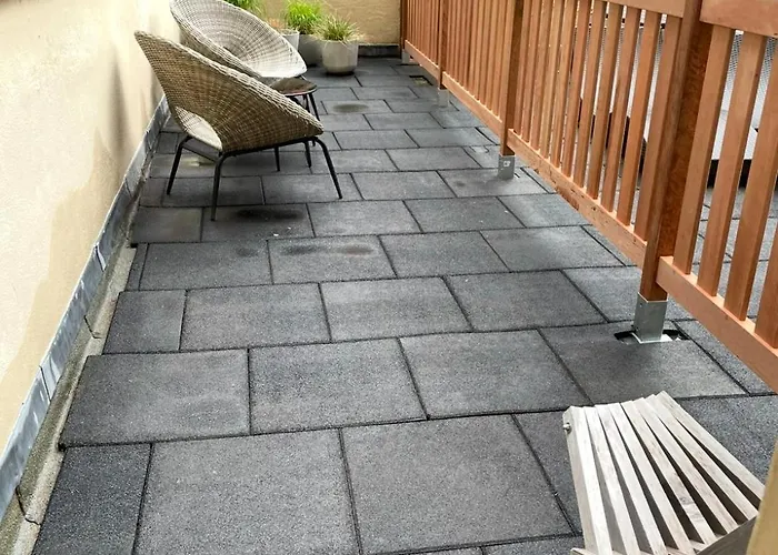 By Juliz - Location At The & In Center! 奥斯滕德